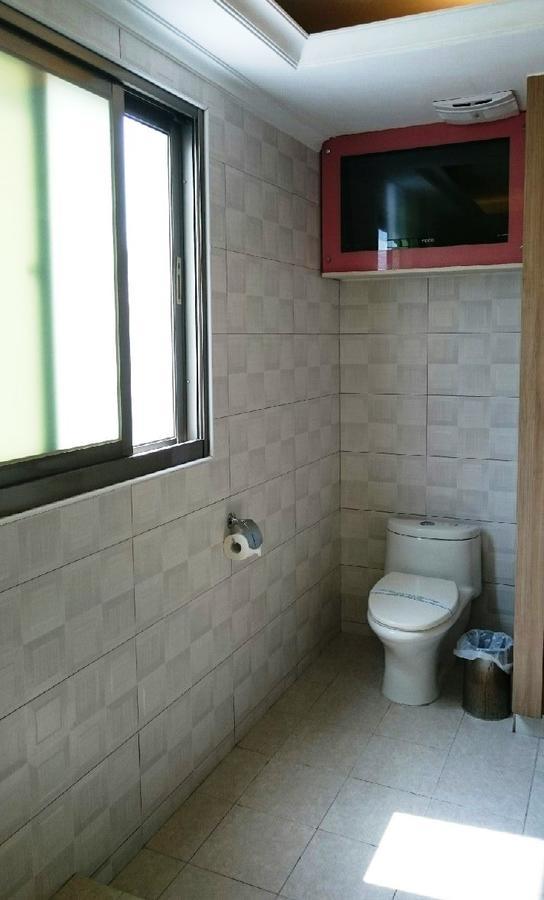 富晴汽車旅館fu Ching Motel Changhua City Exterior foto
