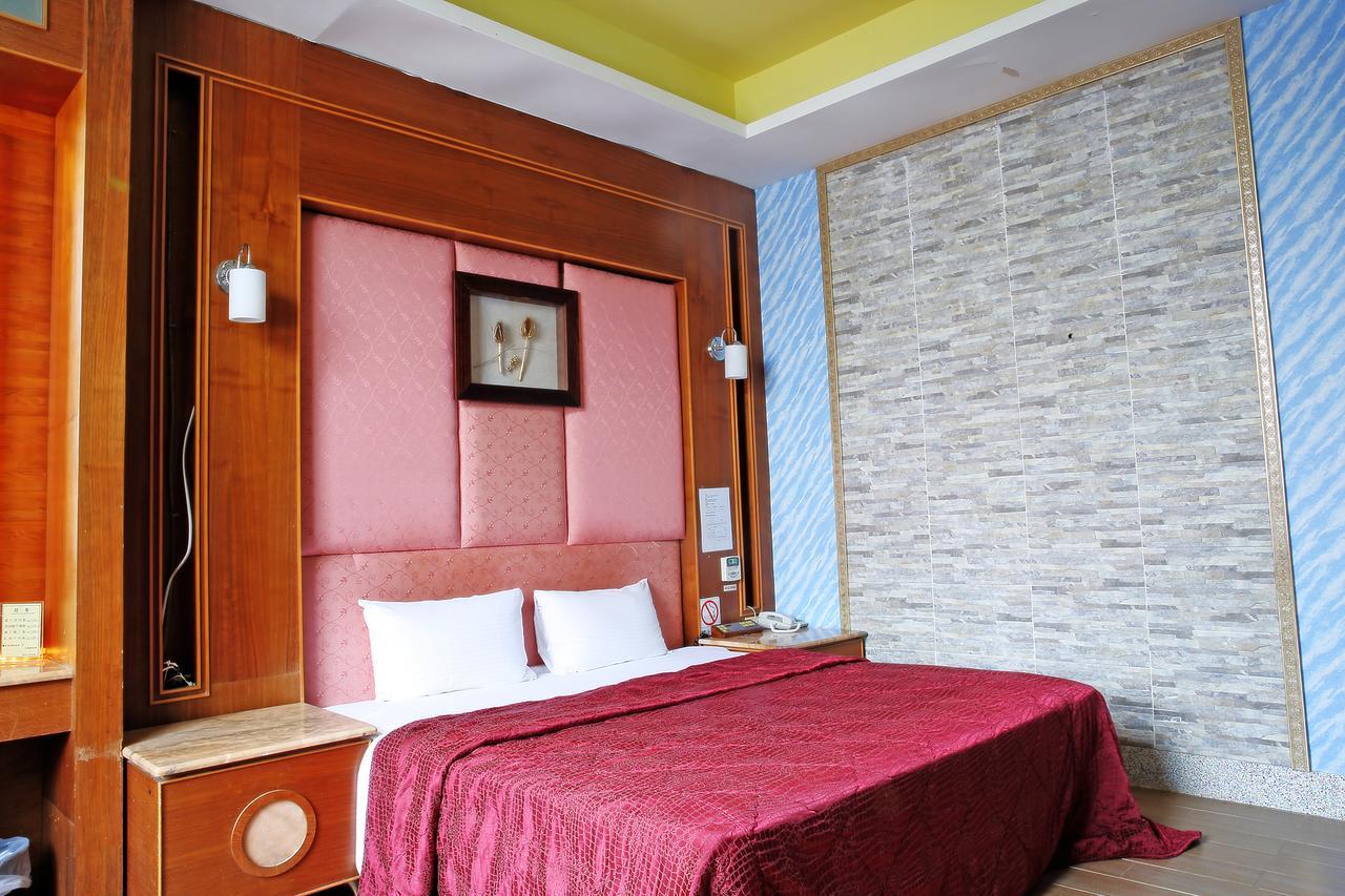 富晴汽車旅館fu Ching Motel Changhua City Exterior foto